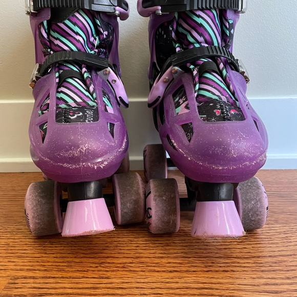 Roller Derby 2 in 1 Inline & Quad combo hard shell adjustable skates - Picture 5 of 6